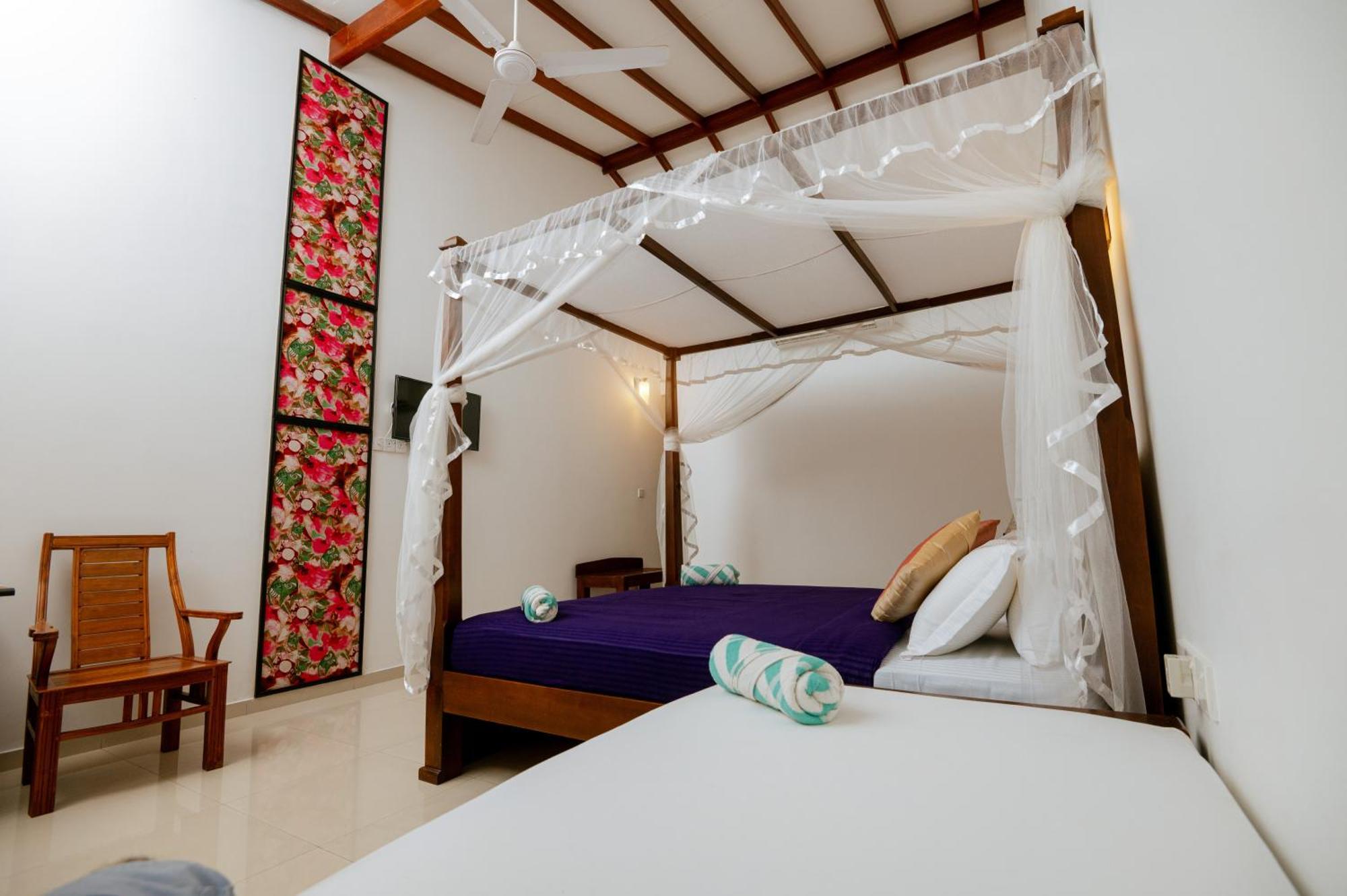 Prince Beach Hotel بينتوتا المظهر الخارجي الصورة