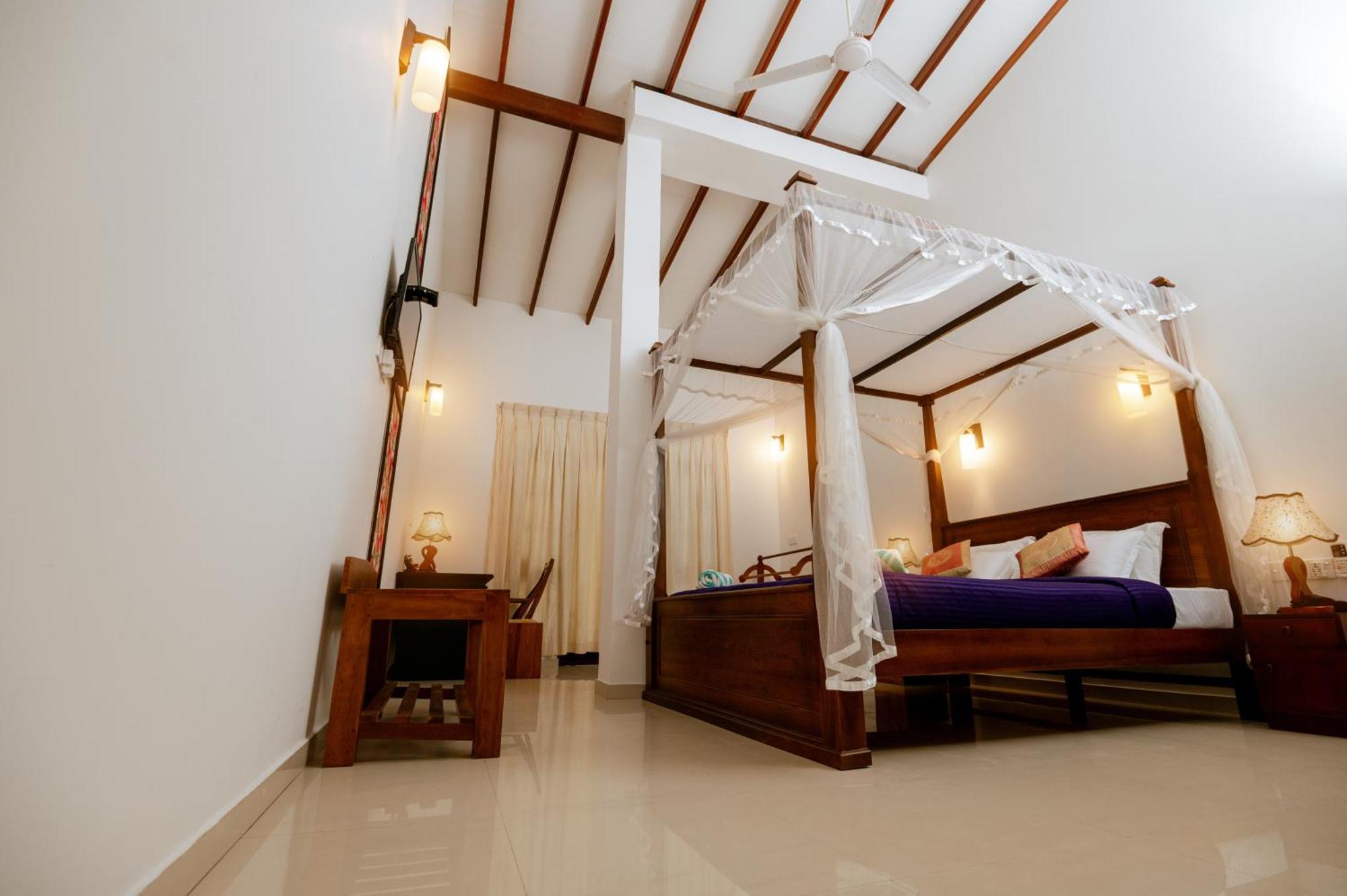 Prince Beach Hotel بينتوتا المظهر الخارجي الصورة