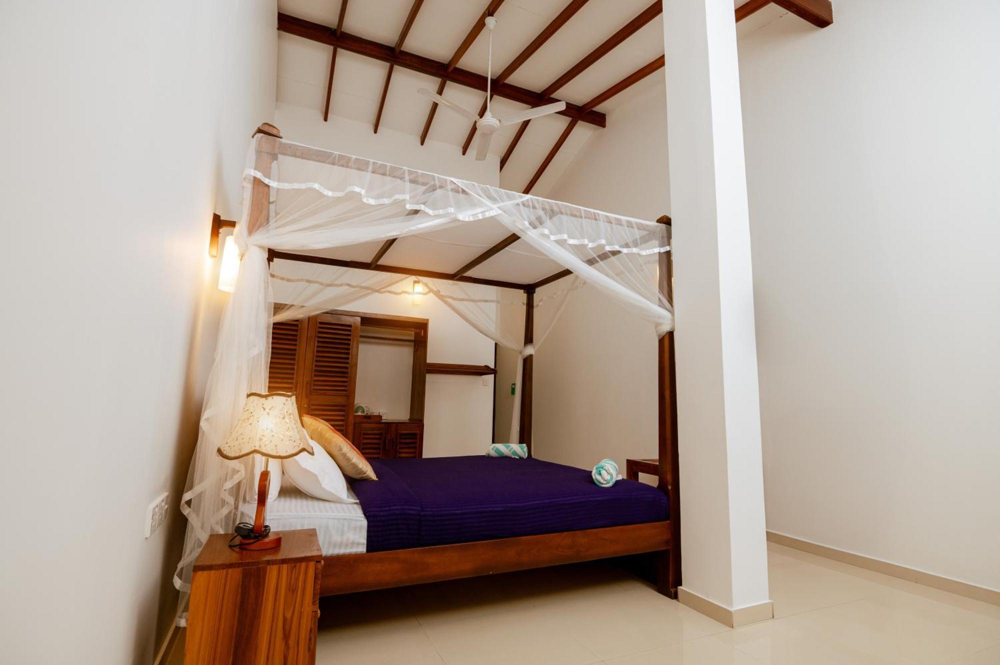 Prince Beach Hotel بينتوتا المظهر الخارجي الصورة