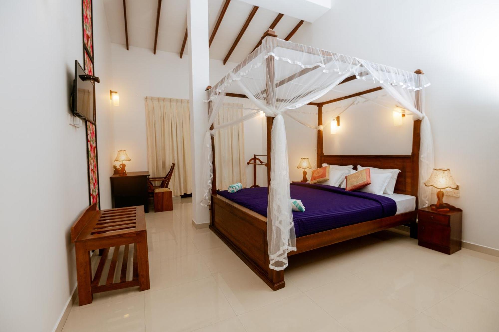 Prince Beach Hotel بينتوتا المظهر الخارجي الصورة