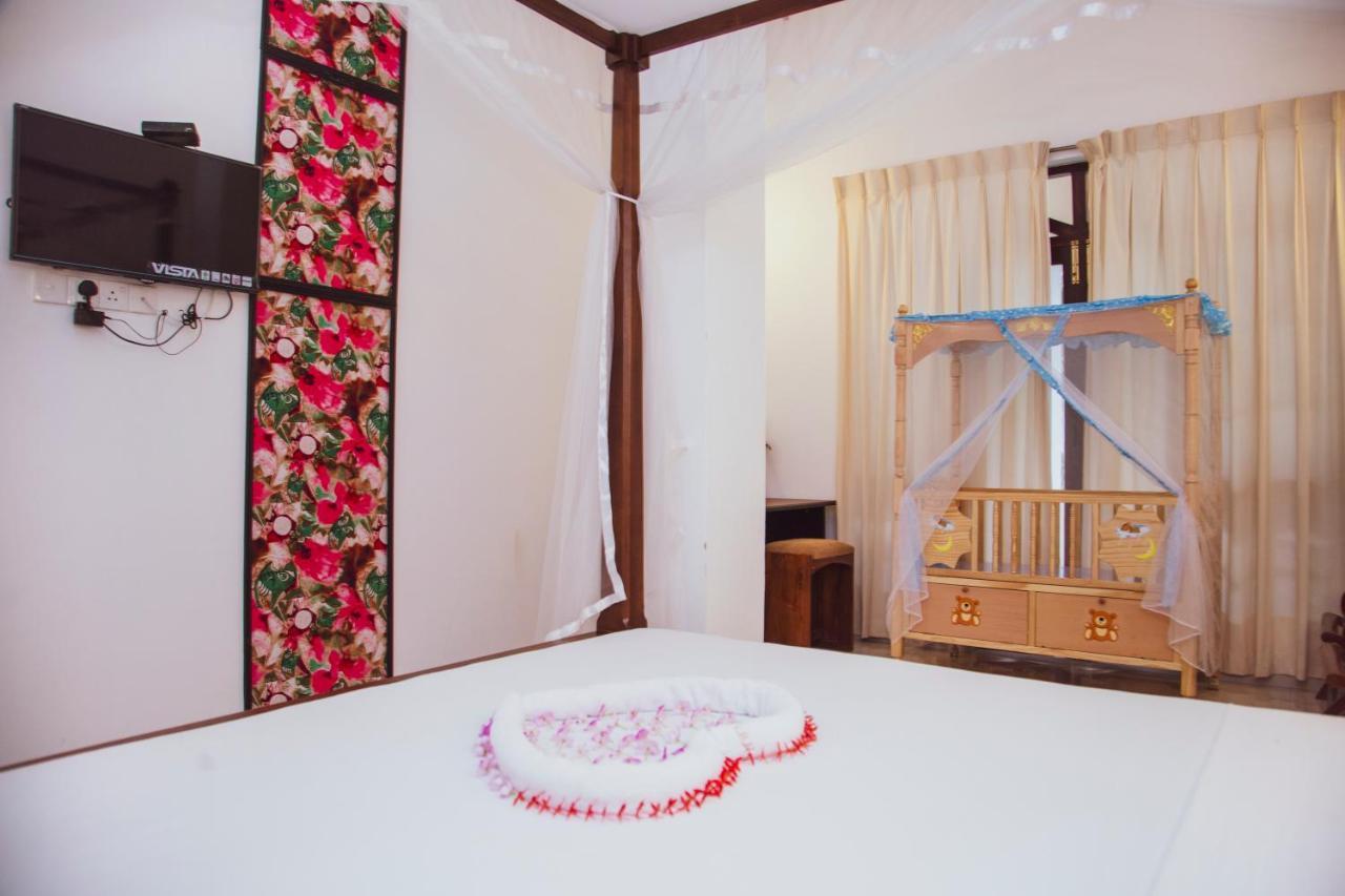 Prince Beach Hotel بينتوتا المظهر الخارجي الصورة