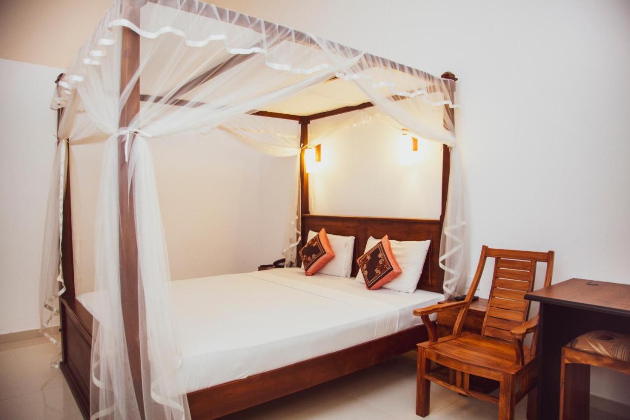 Prince Beach Hotel بينتوتا المظهر الخارجي الصورة