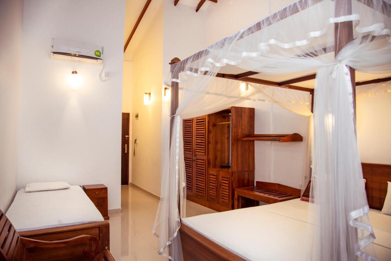 Prince Beach Hotel بينتوتا المظهر الخارجي الصورة
