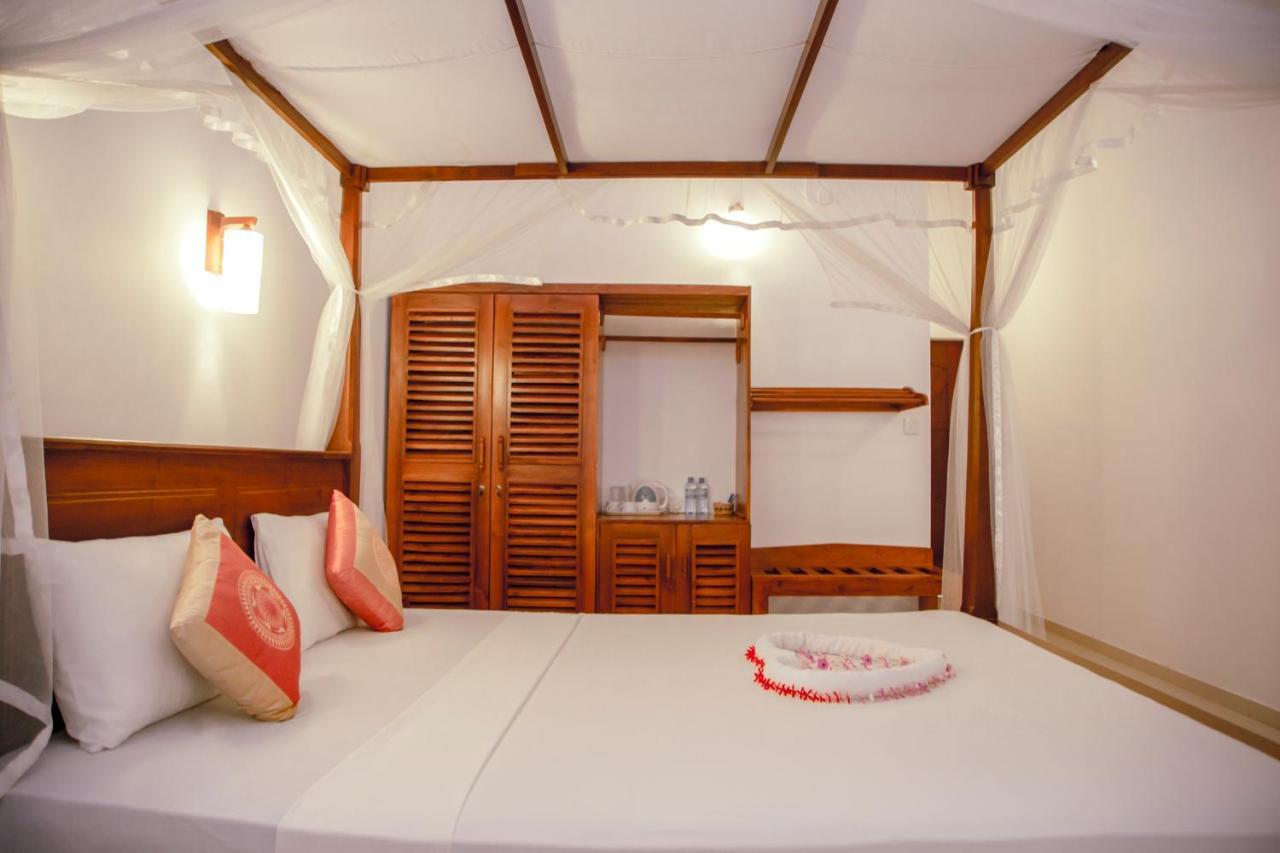 Prince Beach Hotel بينتوتا المظهر الخارجي الصورة
