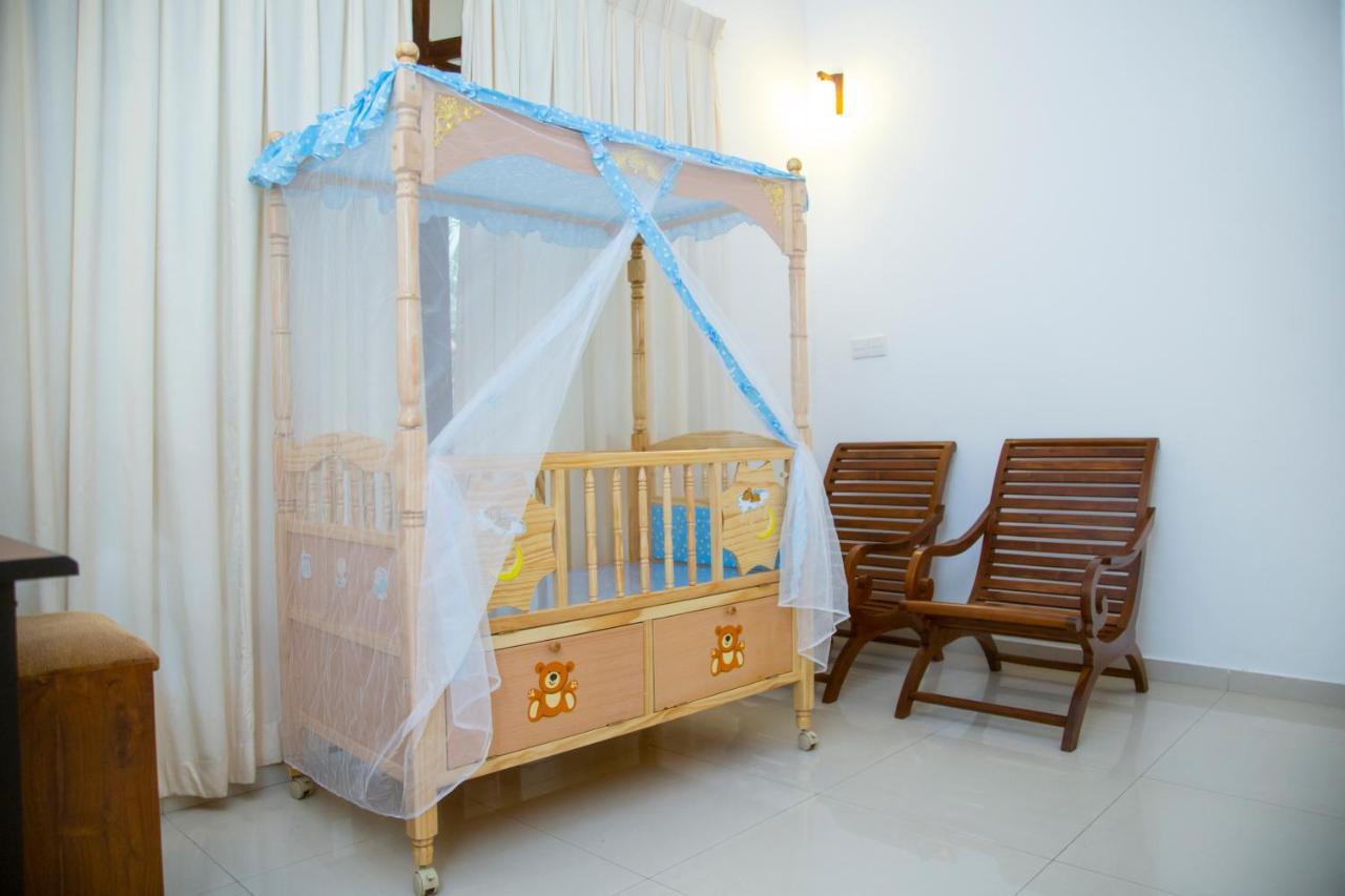 Prince Beach Hotel بينتوتا المظهر الخارجي الصورة